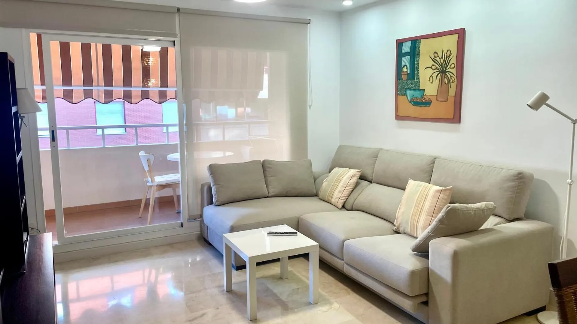 Tu Refugio Perfecto En Malaga Trabaja A Gusto Descansa Mejor